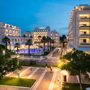 **** Hotel Corallo Italia