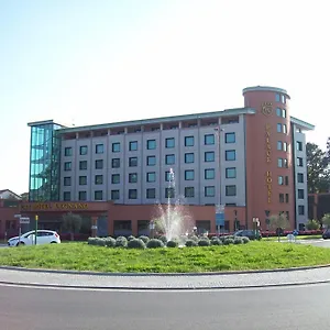 4* Hotel Palace
