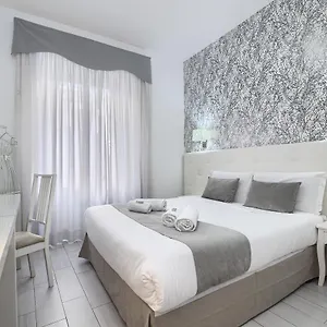 https://vaticans-roof.it-romehotels.com